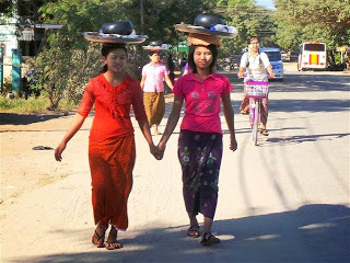 Bagan Girls