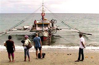 Loading_Bikes_Masbate_Ferry