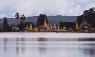 Pindaya Lake