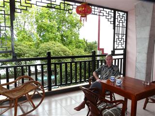 guangxi_river_view_inn