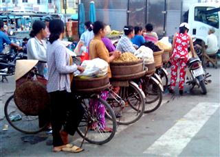 Bicycle_baskets_Tra_Vinh