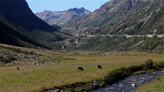 Climb up to Gotthard Pass