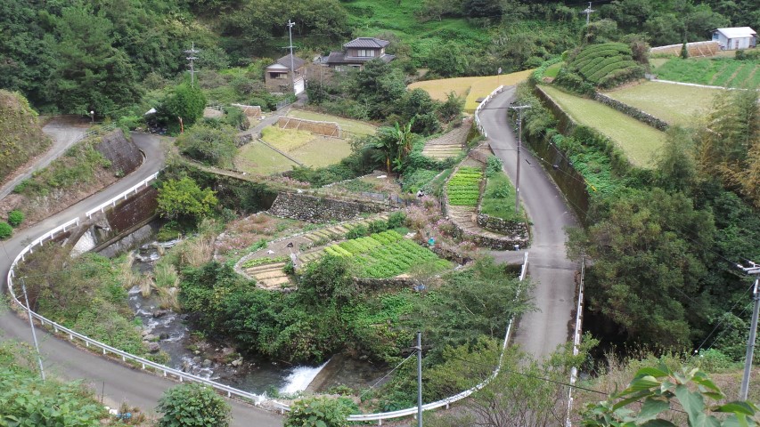 Down the Hairpins