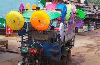 Parasol Vendor