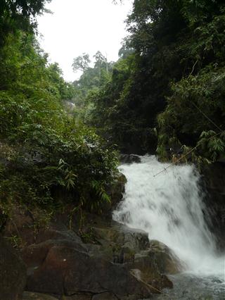 Nam_Tok_Krathing_falls Nam_Tok_Krathing_falls