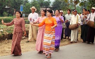 Village Parade Dancers