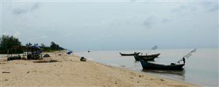 South_From_Paris_beach