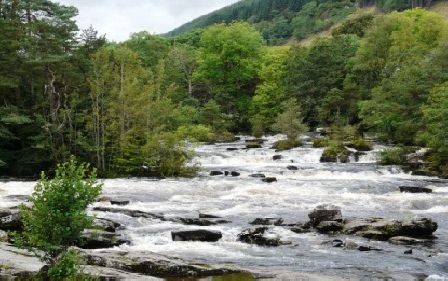 Dochart Falls