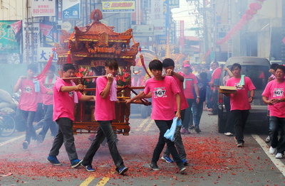 Puli Parade